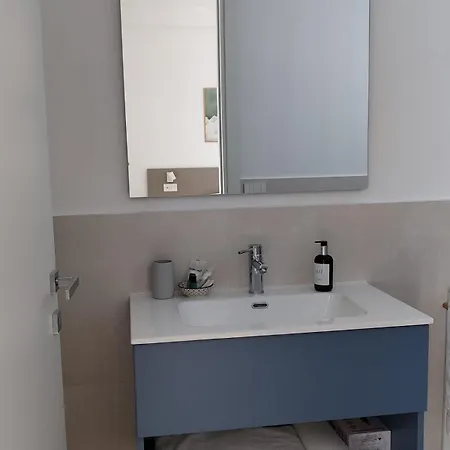 Le Nereidi Elisa 招待所 锡罗洛