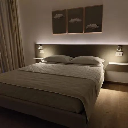 Le Nereidi Elisa Penzion Sirolo